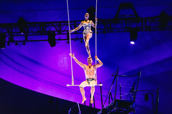 CASAL CRATENSE ESTÁ EM SAMPA EM TEMPO BUSINESS, MAS “CIRQUE DU SOLEIL” ENTROU NO CIRCUITO