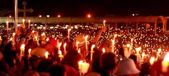 JUAZEIRO DO NORTE EM TEMPO DE LUZ: COMEÇARAM AS ROMARIAS NA RELIGIOSA CITY