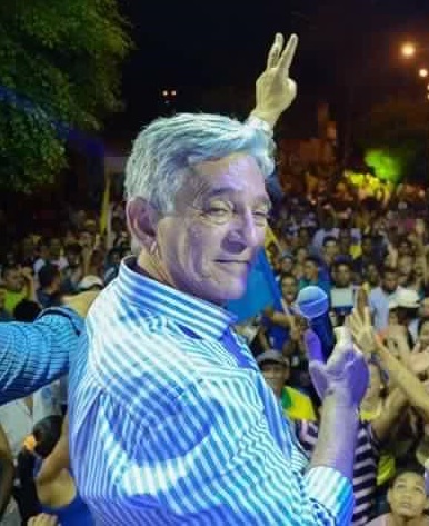 BARBALHA ESTÁ EM FESTA, POIS HOJE É O DIA DO ANIVERSÁRIO DE ROMMEL FEIJÓ. YEEEESSS!!!