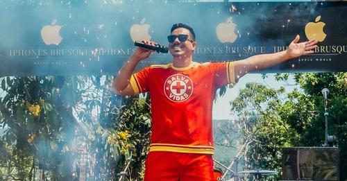 MARCOS PEIXOTO FAZ COMPARAÇÃO DE SEU FEIJÃO PRETO A FESTA DO INFLUENCIADOR LÉO DIAS