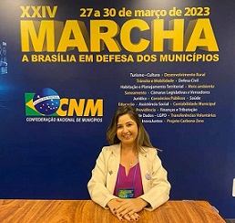 VEREADORA DE JARDIM PARTICIPOU DA MARCHA MULHERES MUNICIPALISTA EM BRASÍLIA