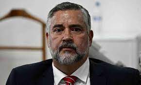 MINISTRO DE LULA OMITIU CASA LUXUOSA AO DECLARAR BENS AO TSE