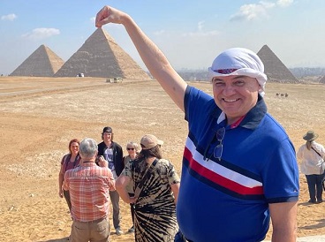 CARIRIEISSO RELATA VIAGEM DAS ARÁBIAS DE MARCÉLIO SOUSA COM PITADA CALIENTE DA MAMA ÁFRICA