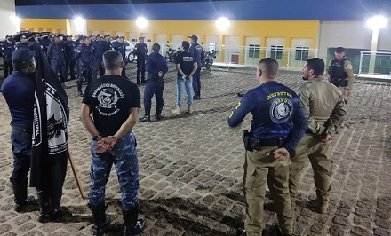 PREFEITO, VICE E SECRETÁRIA CONVIDAM PARA POSSE DE APROVADOS NA GCM DE JUAZEIRO DO NORTE