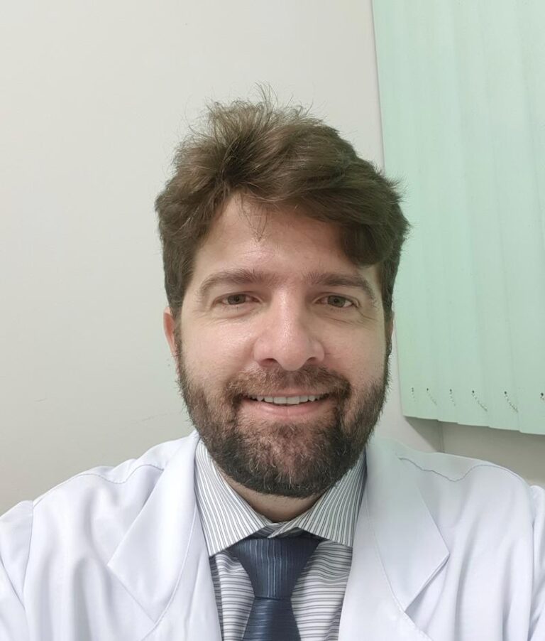 OPOSIÇÃO NO CRATO TEM PRÉ-CANDIDATO A PREFEITO NA PESSOA DO MÉDICO ALOÍSIO BRASIL
