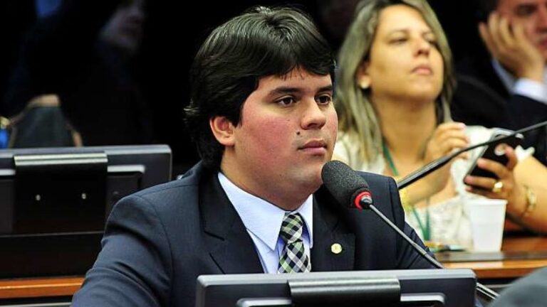 FUFUCA REPRESENTARÁ O QUE HÁ DE PIOR NO MINISTÉRIO LULA, INCLUSIVE O LADRÃO EDUARDO CUNHA