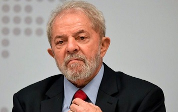 ARRE ÉGUA!!!!! LULA QUER MUDAR O MUNDO, MAS ESQUECE DE MUDAR O PRÓPRIO BRASIL