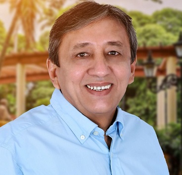 FLORISVAL CORIOLANO ESTÁ EM FORTAL EM TEMPO DE ARTICULAÇÕES POLÍTICAS