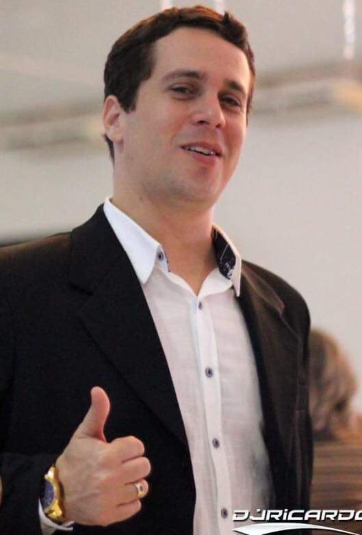 ARGEMIRO SAMPAIO NASCEU COM O TALENTO DE SER LÍDER POLÍTICO