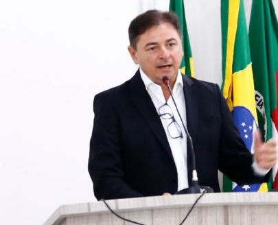 PREFEITO VARZEALEGRENSE FAZ BONITO NO XII SEMINÁRIO DE GESTORES PÚBLICOS 2024