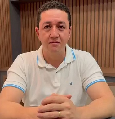 VIXE! MARCIO JOIAS PERDEU A CHANCE DE FICAR CALADO. GLÊDSON O LEVA A NOCAUTE