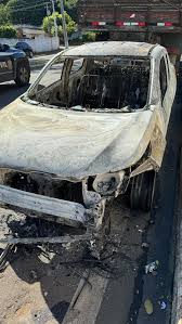 CARRO INCENDIADO PARA MATAR ERASMO MORAES TOMOU DORIL. VALEI-ME DEUS! O QUE HOUVE?