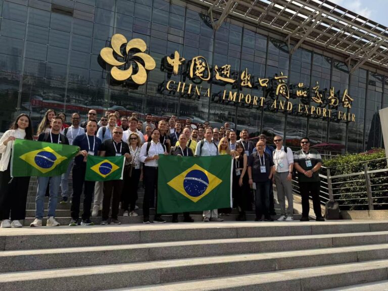 QUE CHIQUE! MISSÃO ROMEIRA ESTÀ NA CHINA PARTICIPANDO DA MAIOR FEIRA MULTISSETORIAL DO MUNDO