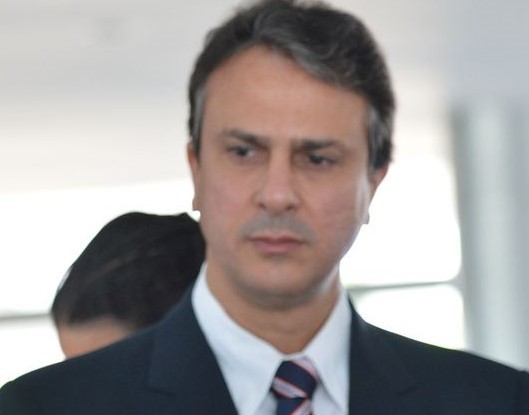 CAMILO FALA SOBRE CID GOMES: TERÁ O MEIO APOIO EM 2026, CASO QUEIRA VOLTAR A GOVERNAR O CEARÁ