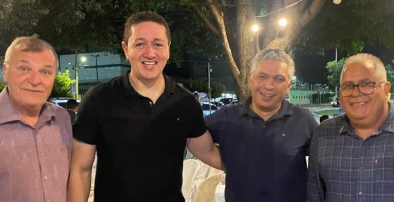 BIG PARTY DO PREFEITO ROBERTO PESSOA COM A IMPRENSA E POLÍTICOS DO CARIRI(PARTE II)