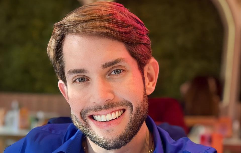 QUE BOM!!!! ALEXANDRE TAVARES É UM EMPRESÁRIO QUE ACORDA FAZENDO O BEM AO PRÓXIMO