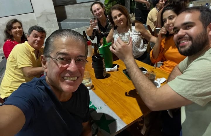 BAR CHARMOSO DE FORTAL ACOLHEU A COELHADA EM ALTO ASTRAL NESTE ÚLTIMO WEEKEND