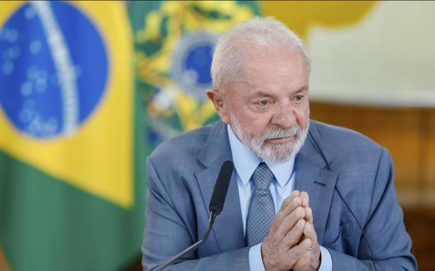 LULA ANUNCIA LINHA DE CRÉDITO PARA REFORMA DE MORADIAS