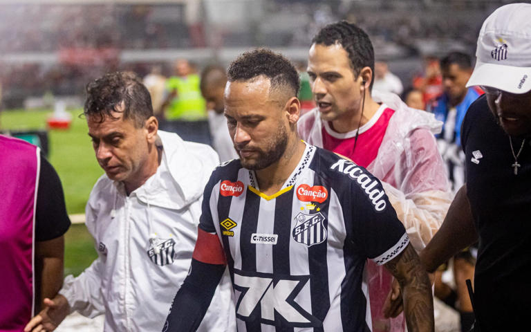 DECLARAÇÃO DE NEYMAR APÓS ELIMINAÇÃO DO SANTOS CHAMA ATENÇÃO: “DEIXOU CLARO”