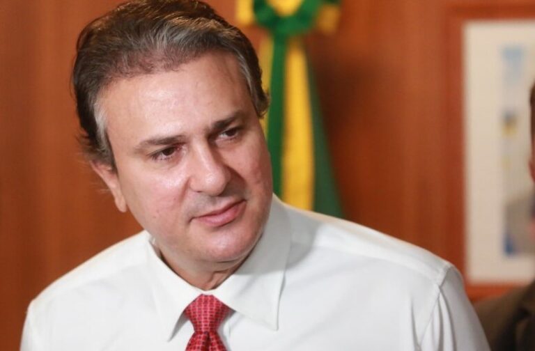 “TÁ DOMINADO, TÁ TUDO DOMINADO!” CRATO E BARBALHA SÃO AS JOIAS DA COROA DE CAMILO