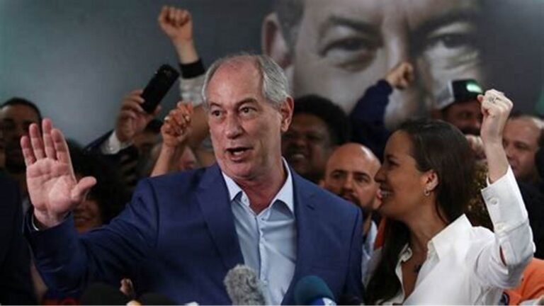 CIRO DIZ NÃO A CID GOMES E AFIRMA QUE IRMÃO O TRAIU PARA FICAR COM CAMILO