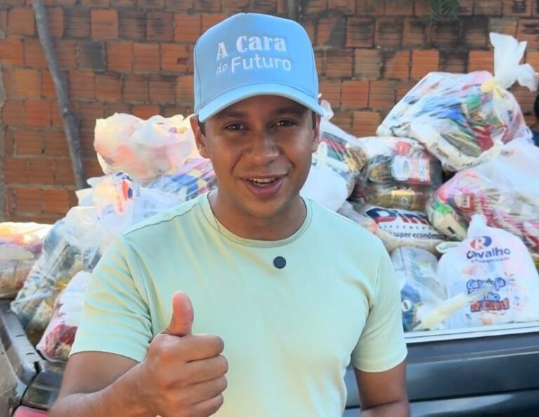 FELIPE VASQUES ANIVERSARIOU E GANHOU CESTAS BÁSICAS PARA DOAR AOS MAIS NECESSITADOS