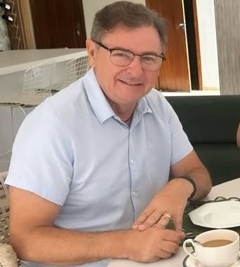 EX-PREFEITO ZÉ HELDER RECEBE PRESSÕES DOS FRIENDS PARA SE CANDIDATAR A DEPUTADO ESTADUAL