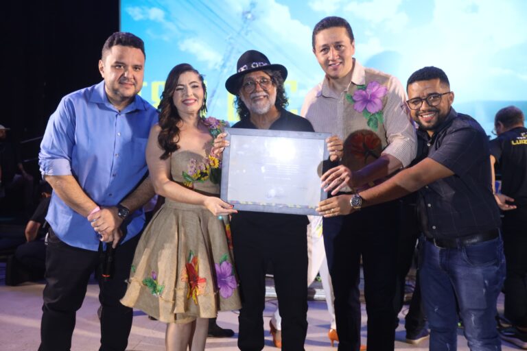 LOTAÇÃO HISTÓRICA NO PARQUE PADRE CÍCERO MARCA O PRIMEIRO DIA DE JUÁFORRÓ