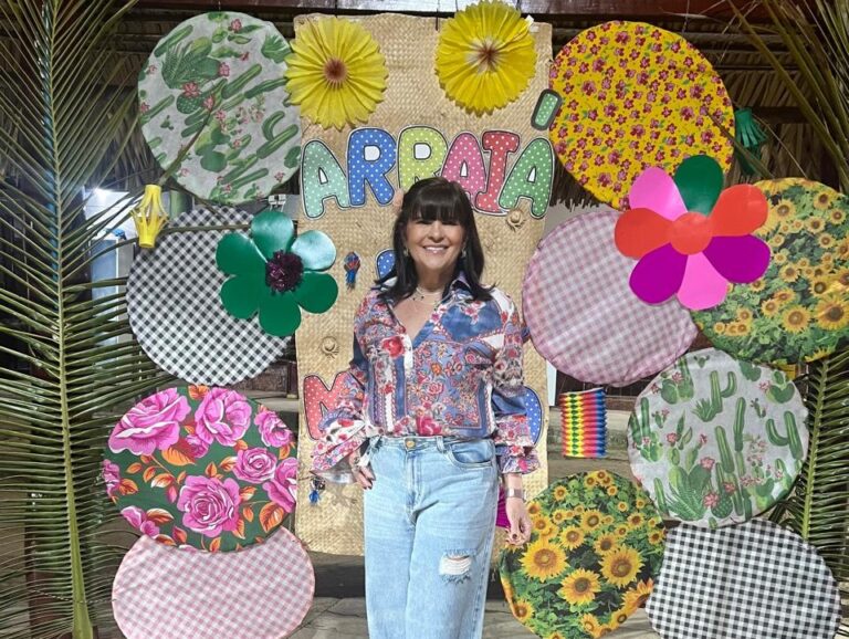 MONQUINHA FRANÇA E SEU EMBALO JUNINO IN FAMILY