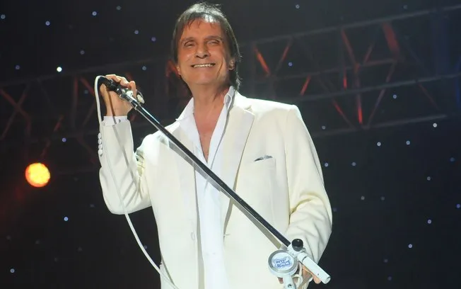 CONFIRMADA PRESENÇA DE ROBERTO CARLOS NA XII FEIJOADA DO MARCOS PEIXOTO