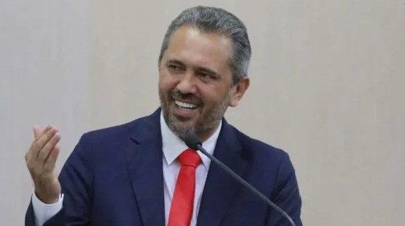GOVERNADOR ELMANO DE FREITAS ANUNCIOU PONTO FACULTATIVO PRÓXIMA SEXTA, DIA 20/06