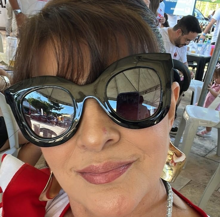 HOJE O FRUFRU SOCIAL SERÁ INTENSO PARA O LADO DO COLUNISTA MARCOS PEIXOTO