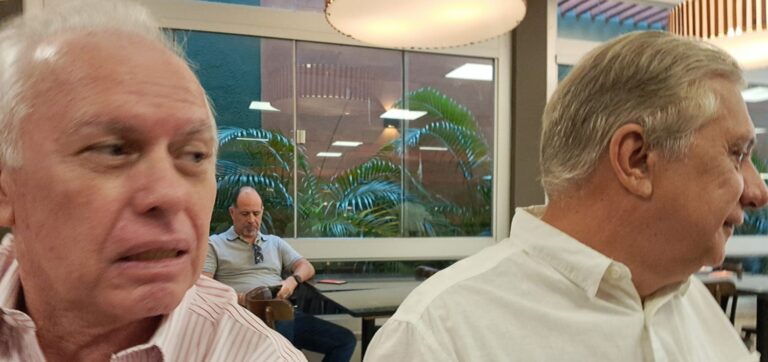 YEEESSS!!!!!! MAIS UM ENCONTRO “CAFÉ QUENTE COM AMIGOS” REVESTIDO DE SUCESSO