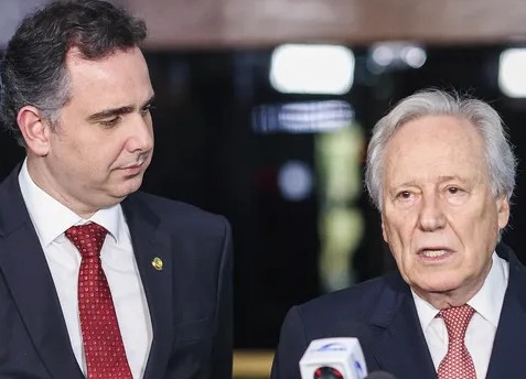 ESTADOS UNIDOS CASSAM VISTOS DO MINISTRO LEWANDOWSKI E RODRIGO PACHECO