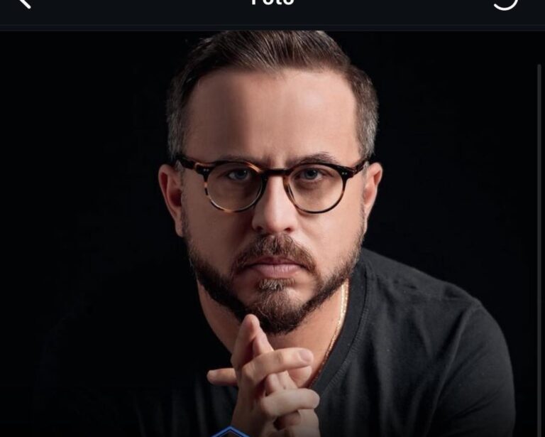 CARIRIENSE CONQUISTA PREMIAÇÃO NO OSCAR DA COMUNICAÇÃO POLÍTICA DO BRASIL