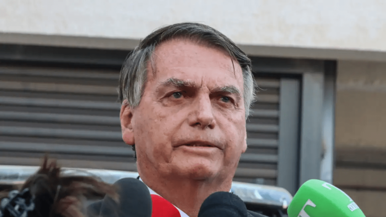 ANÁLISE: DECISÃO DA PGR SOBRE BOLSONARO É AGRAVAMENTO DA CAUTELAR