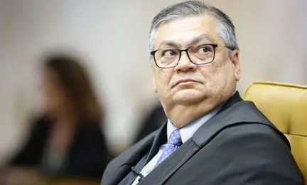 DINO QUIS FRITAR O PLANO DE TRUMP CONTRA O SUPREMO E FEZ UMA TREMENDA BURRADA