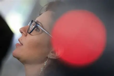 DO PROCESSO À SAIA-JUSTA DIPLOMÁTICA, CARLA ZAMBELLI AGITA O VERÃO ROMANO