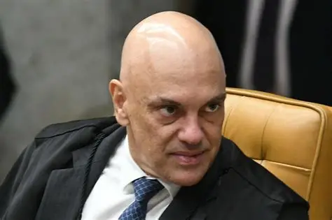 STF SE MOSTRA INCAPAZ DE CONTROLAR MORAES, E TRUMP VOLTA A AMEAÇÁ-LOS