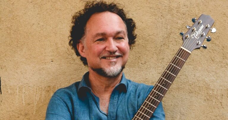 SHOW DE QUARTA DO GRANDE CLAUDIO NUCCI NO VILA CARMELA ESTÁ PROMETENDO