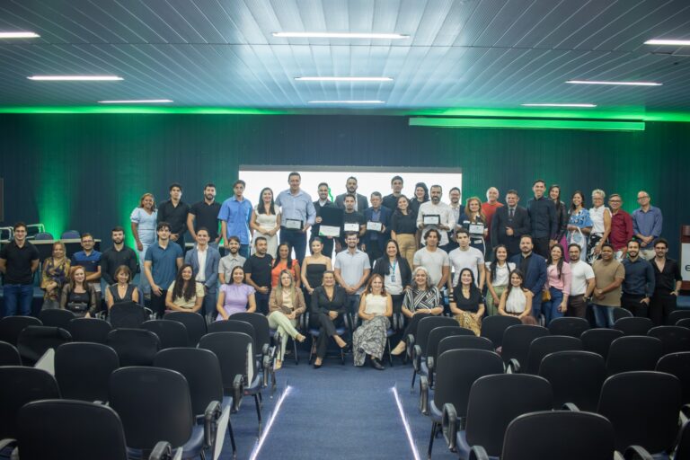 AJE CARIRI EMPOSSA NOVA DIRETORIA E LANÇA COMENDA ADAUTO BEZERRA