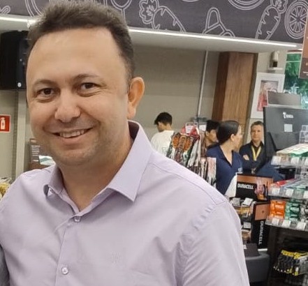 OLIVEIRA NETO, BY PASTO & PIZZAS, PRESTIGIOU EM FORTAL INAUGURAÇÃO DE NOVA LOJA DO SÃO LUIZ