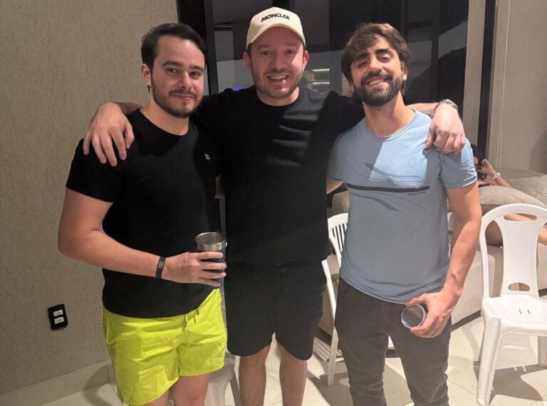 JOVENS DE SUCESSO DRIBLARAM O CALOR, PROMOVENDO CONVESCOTE IN SERRA DO ARARIPE