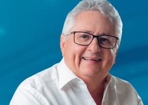 EM FARIAS BRITO, ALCAIDE DEDA VAI DE DAVI MACEDO, JÁ DOUTOR VANDEVELDER ESTÁ EM FASE DE  DECISÃO