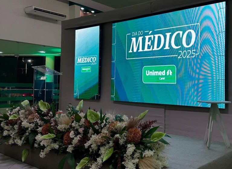 NO DIA DO MÉDICO, UNIMED/CARIRI HOMENAGEOU SEUS COOPERADOS COM EVENTO SUPIMPA