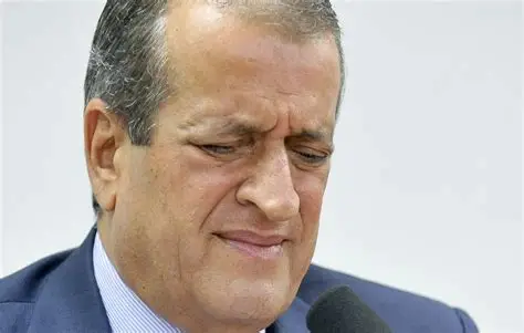 VALDEMAR APOSTA EM PRISÃO DOMICILIAR E DIZ QUE PRISÃO NA PAUDA FARIA DE BOLSONARO UM MÁRTIR