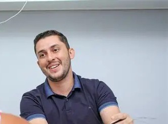 PREFEITO DE VÁRZEA ALEGRE TOMA UMA ATITUDE QUE DIGNIFICA A CLASSE POLÍTICA