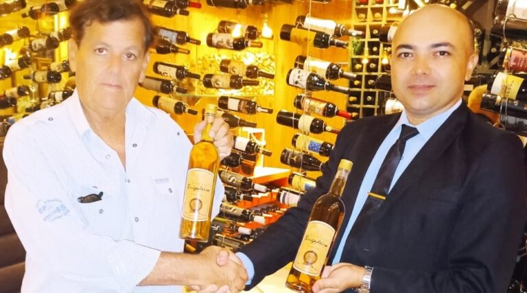 EMPRESÁRIO ÁTILA MACEDO RACHE PASSA FINAL DE SEMANA INTENSO NO CRAJUBAR