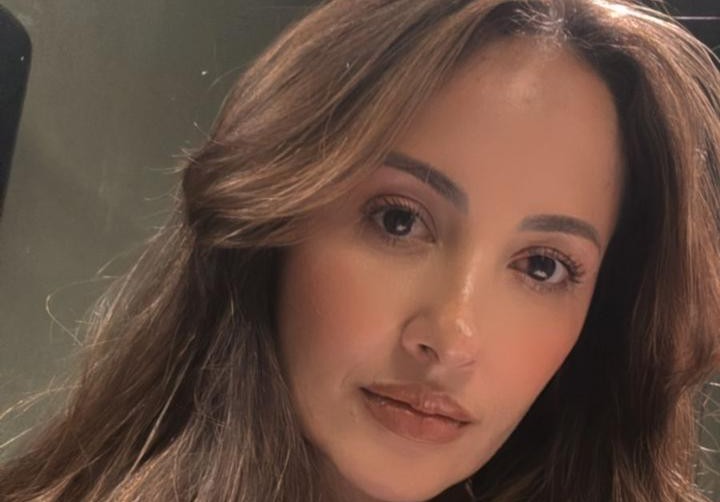 O DIA DE ONTEM FOI ENCANTADO PARA A JOVEM E ELEGANTE SENHORA SIDINÉIA BARRETO