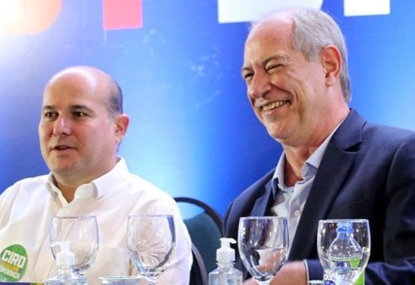 CIRO GOMES E ROBERTO CLÁUDIO DECEPCIONAM DIREITA POR NÃO DEFENDEREM BOLSONARO